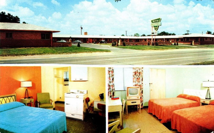 Ritz Motel - Old Postcard Photo (newer photo)